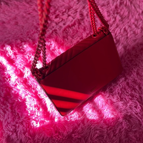 Red Aldo crossbody purse ( worn twice ) - Picture 3 of 4